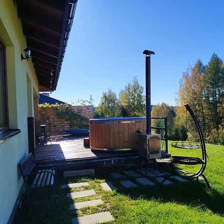 Dom Na Slonnym Villa Monasterzec ภายนอก รูปภาพ