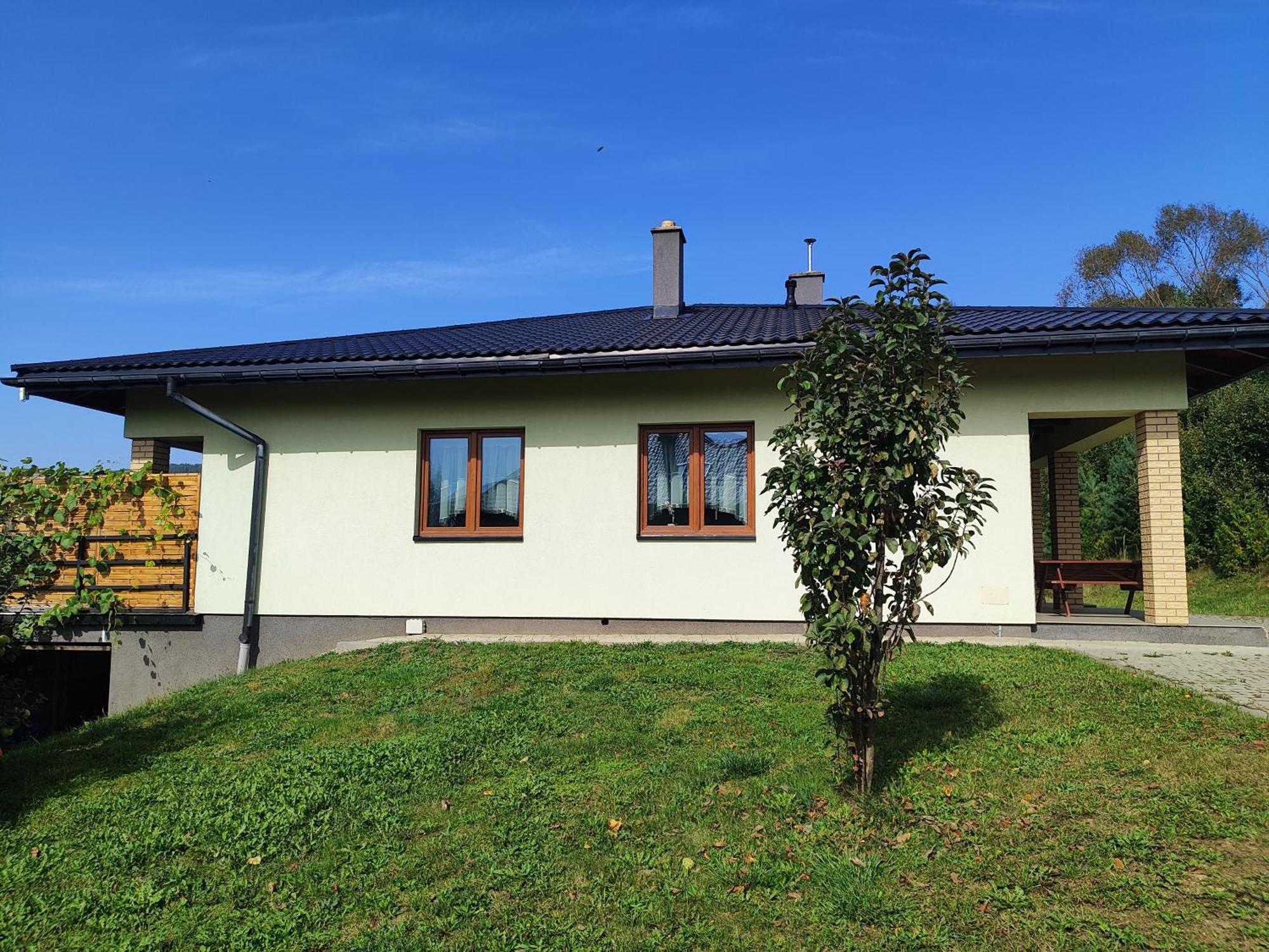 Dom Na Slonnym Villa Monasterzec ภายนอก รูปภาพ